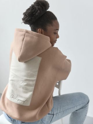 Dnes nám psala paní, že si od nás kupuje už třetí mikinu – a není jediná. Ten pocit, že to má smysl - PROTENPOCIT! Naše...